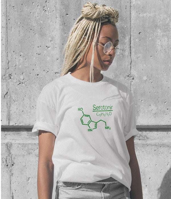 Uniseks Tasarım Tişört - Serotonin Mutluluğun Formülü
