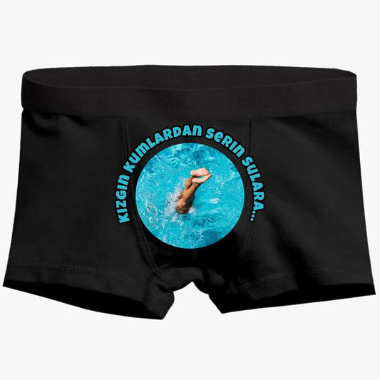 Erkek Boxer Kızgın Kumlardan Serin Sulara