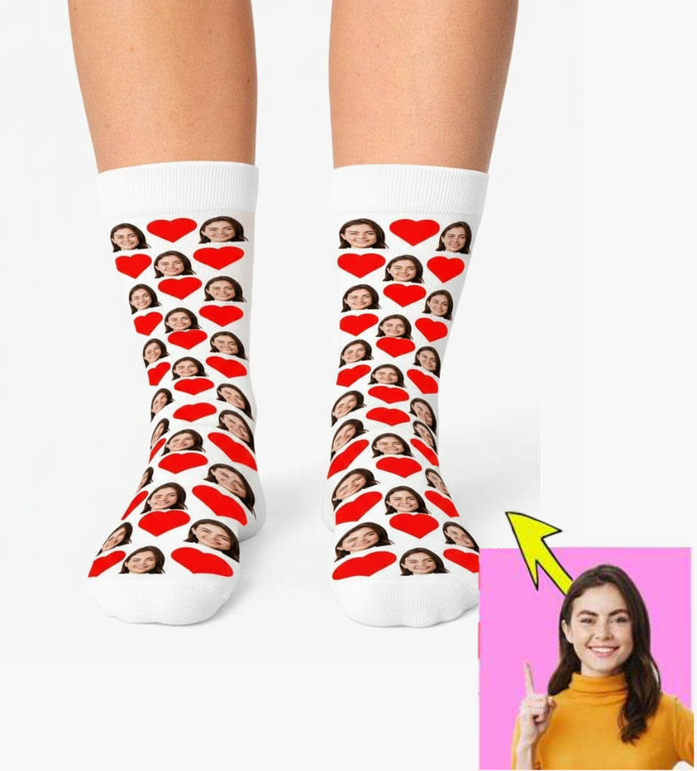 Yüz ve Kalp Baskılı Çorap Resim Yükle Biz Tasarlayalım