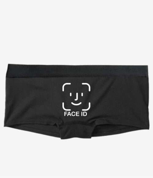 Kadın Boxer Face ID